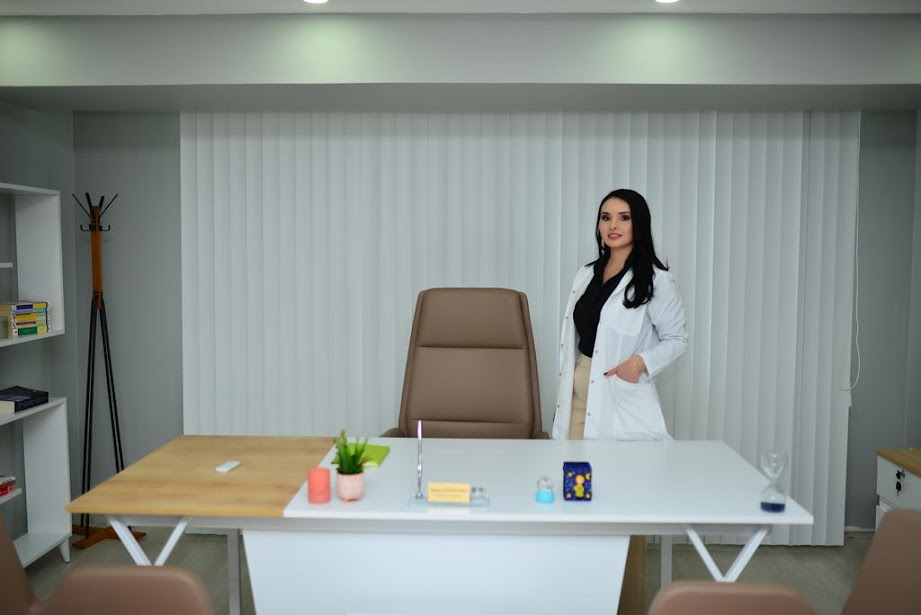 Büşra Nur Çubukcuoğlu logo