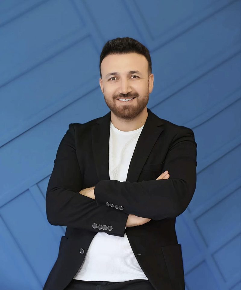 Fadıl Karakoç logo