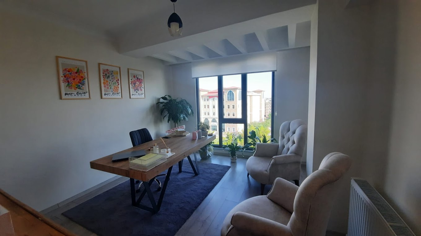 İlkay Ebrucan Hazar logo